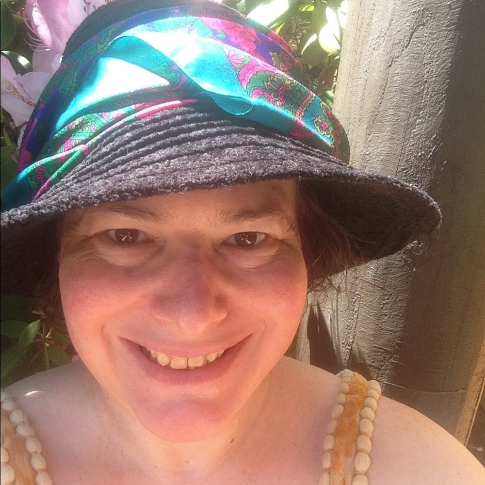 Meet your Posher, Blythe